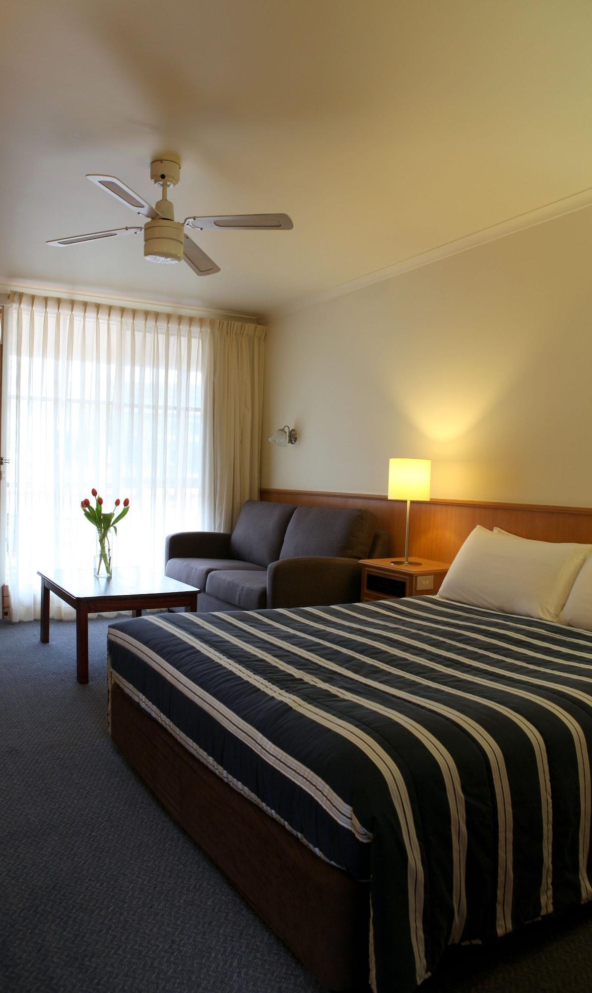 Summerhill Motor Inn (Adults Only) Merimbula Exterior foto