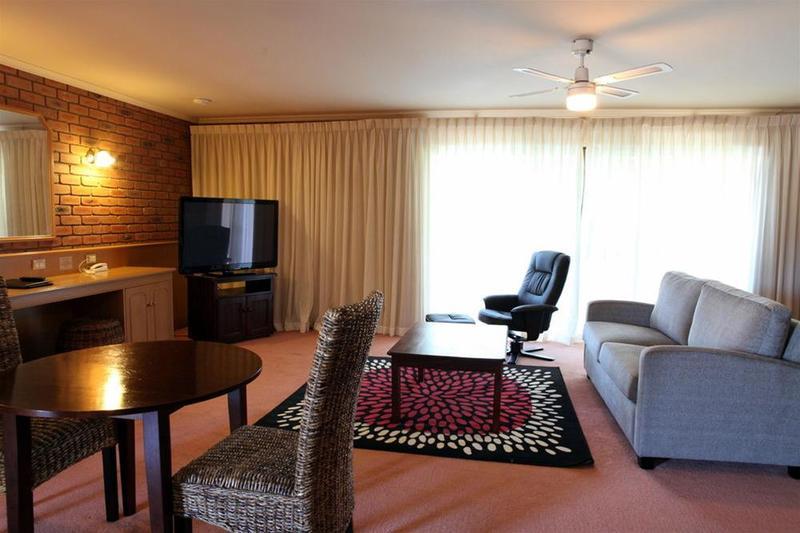 Summerhill Motor Inn (Adults Only) Merimbula Exterior foto