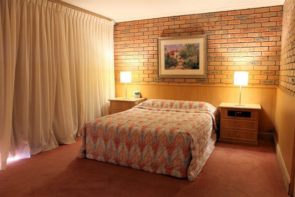 Summerhill Motor Inn (Adults Only) Merimbula Exterior foto